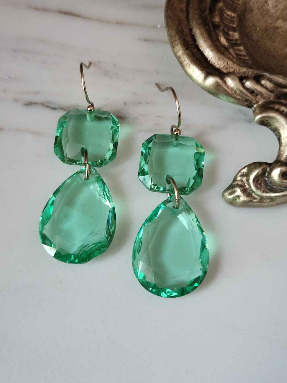 Green Faceted Teardrop Dangle Earrings - Unbranded
